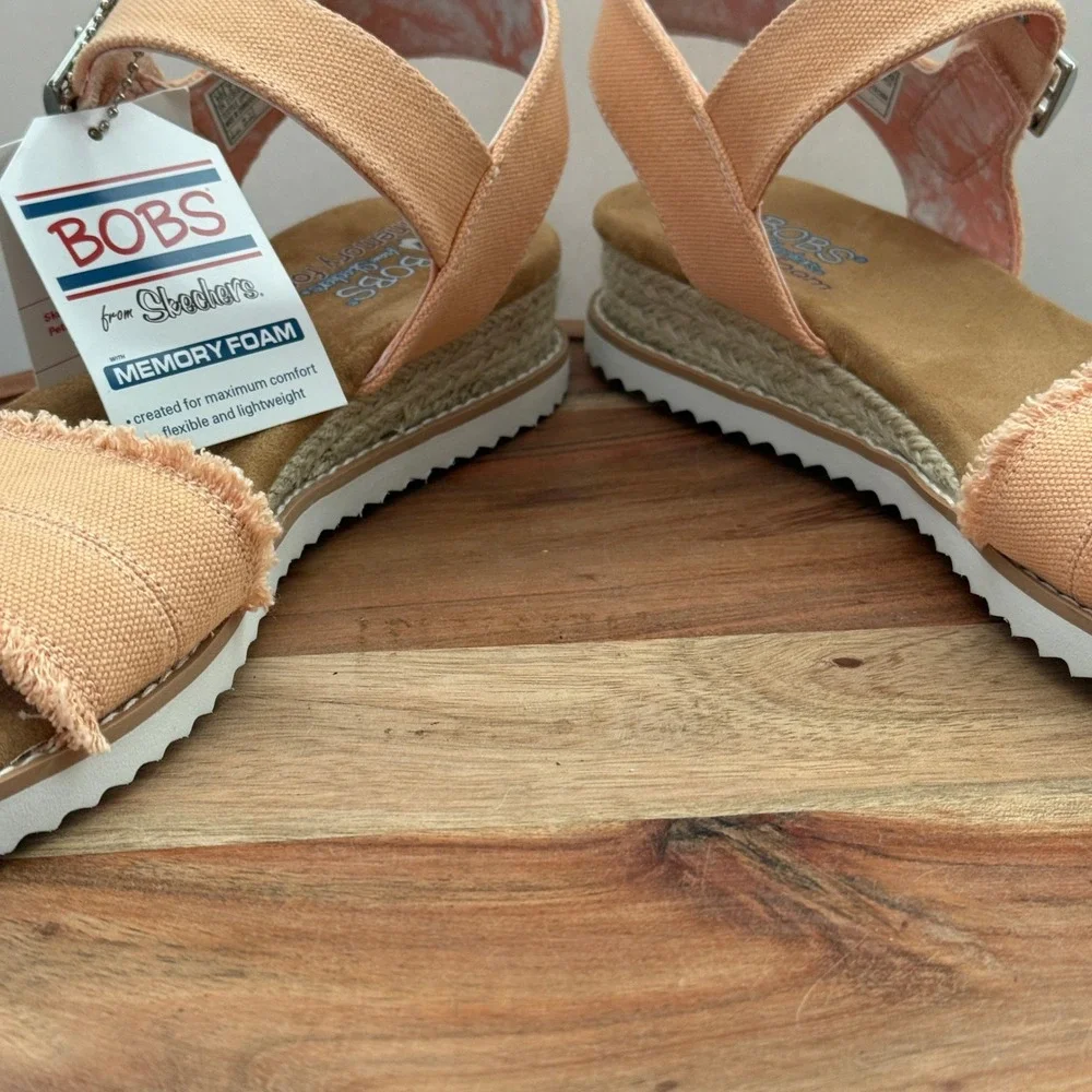 BOBS from Skechers Womens 10 Desert‎ Kiss Peach Canvas Espadrille Sandals
